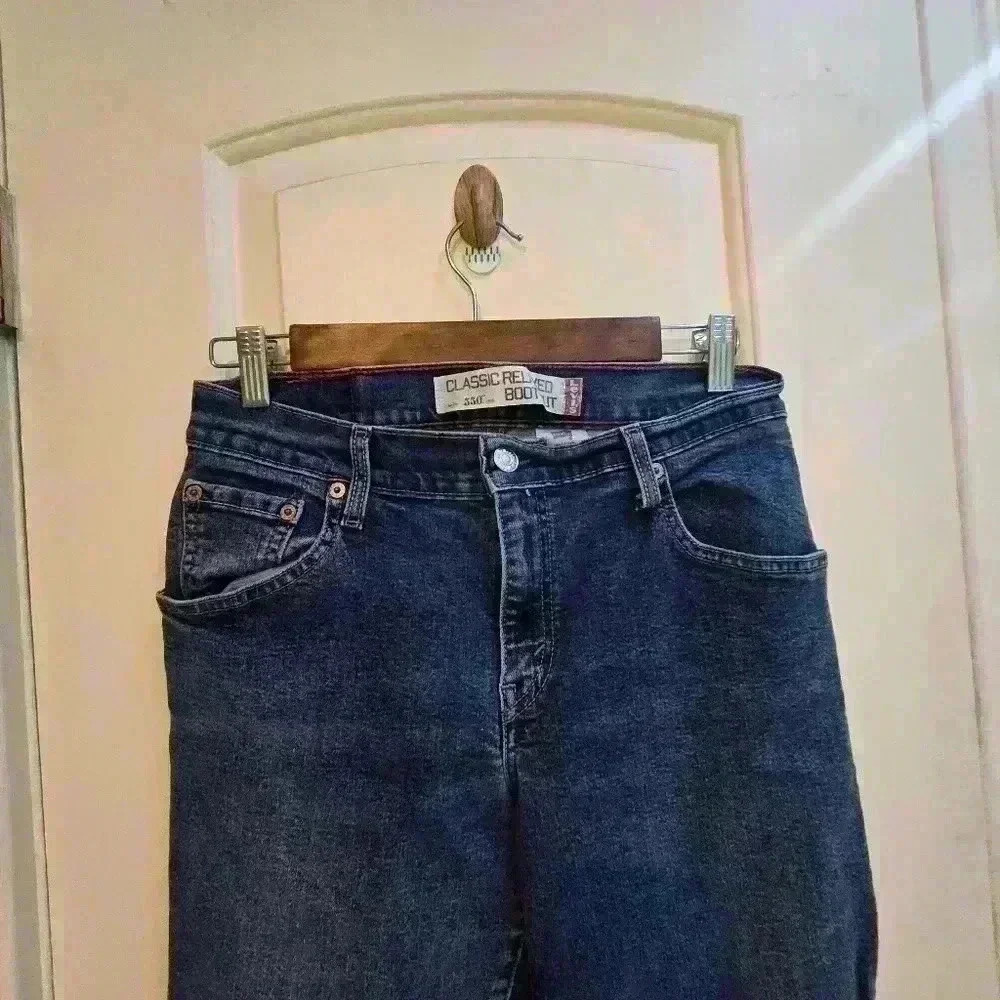 P7036 levis 550 classic relaxed bootcut size 6m medium wash - Picture 3 of 9